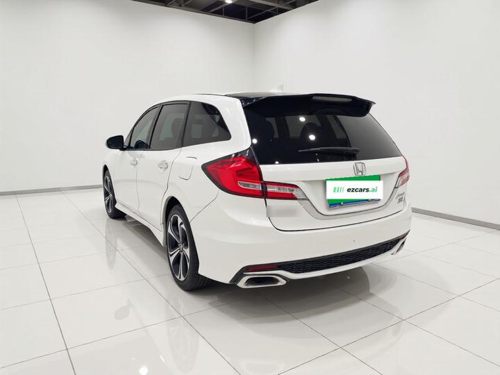 Jade 2017 210TURBO CVT Luxury 5-Seater photo 4