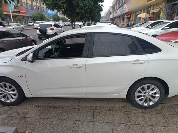 Cruze 2024 1.5L DCT photo 4