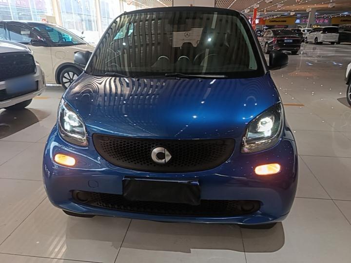 fortwo 2018 1.0L 52 Coupe China V photo 2