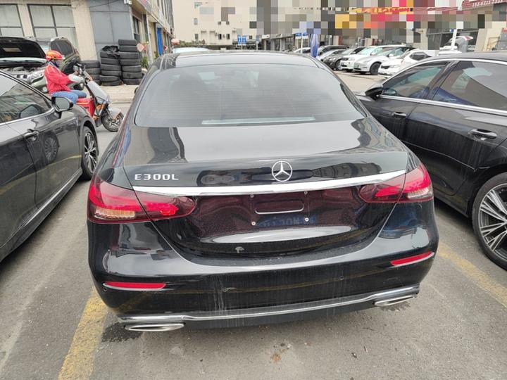 E-Class 2022 Facelift E 300 L Fashion photo 3