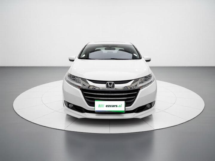 Odyssey 2015 Facelift 2.4L Supreme photo 2