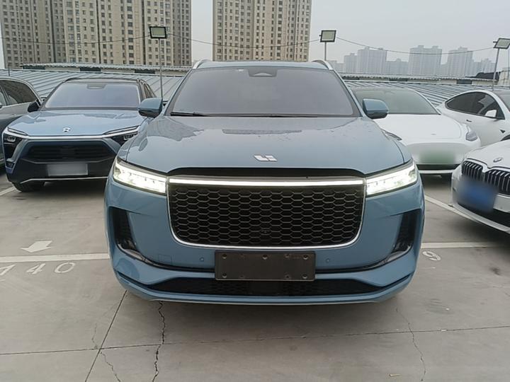 Li Auto ONE 2021 EREV 6-Seater photo 2