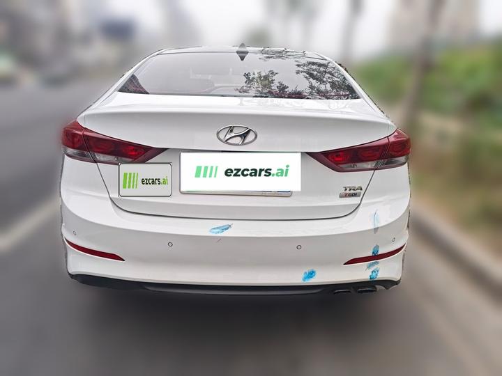 Elantra 2016 1.6L AT Smart Luxury photo 5