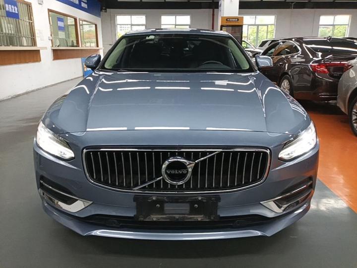 S90 2019 T5 photo 2