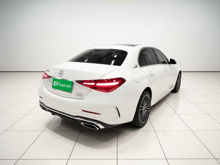 C-Class 2025 C 260 L Sport photo 6