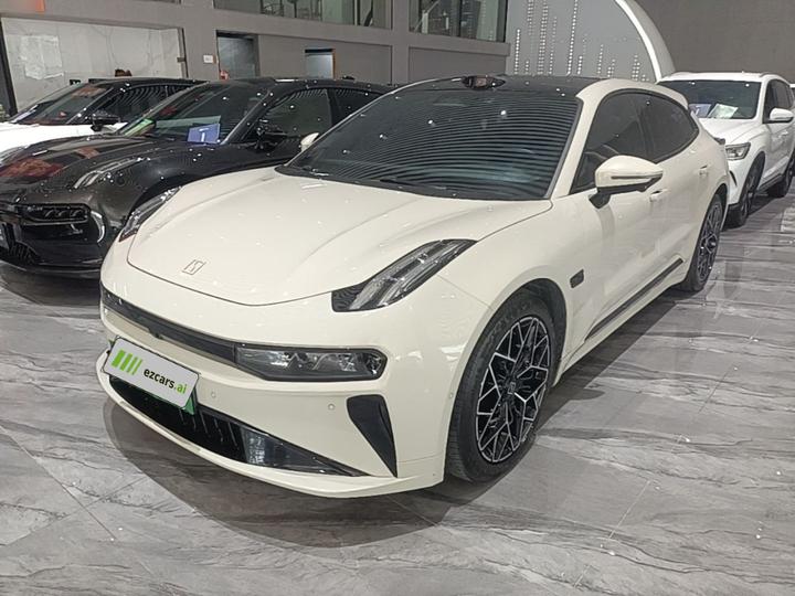 001 2025 WE 95kWh AWD
