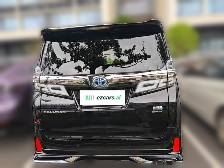 2019 Hybrid 2.5L HV Luxury photo 5