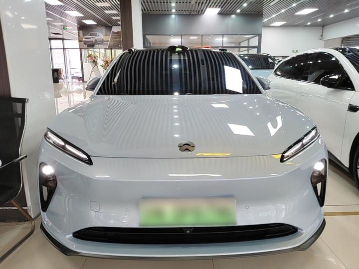 ET5T 2023 75kWh Touring photo 2
