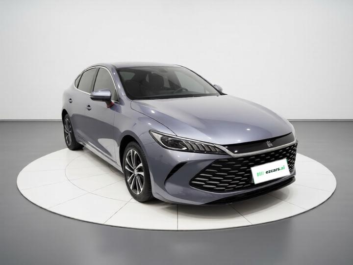 Qin PLUS 2025 DM-i ADAS 128KM Progressive photo 3