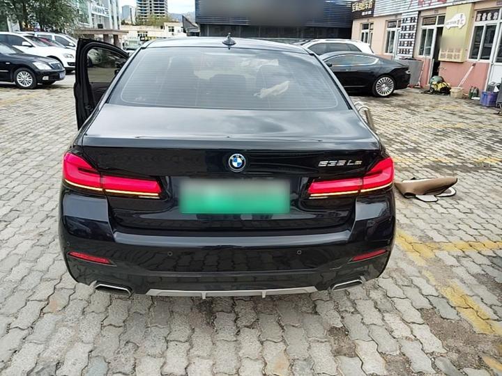5 Series EV 2022 Facelift 535Le M Sport Package photo 5
