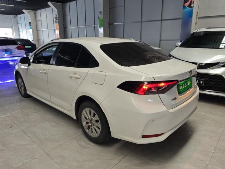 Corolla 2019 1.2T S-CVT GL-i Elite photo 4