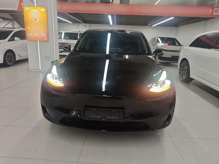 Model Y 2022 Facelift RWD photo 2