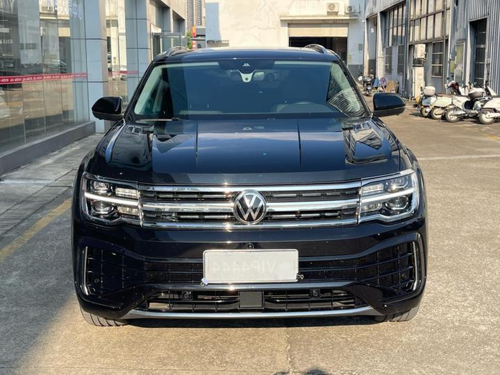 Teramont X 2023 380TSI AWD Exclusive Luxury photo 2