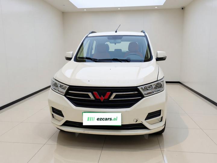 Wuling Hongguang 2018 1.5L S Standard L2B photo 2