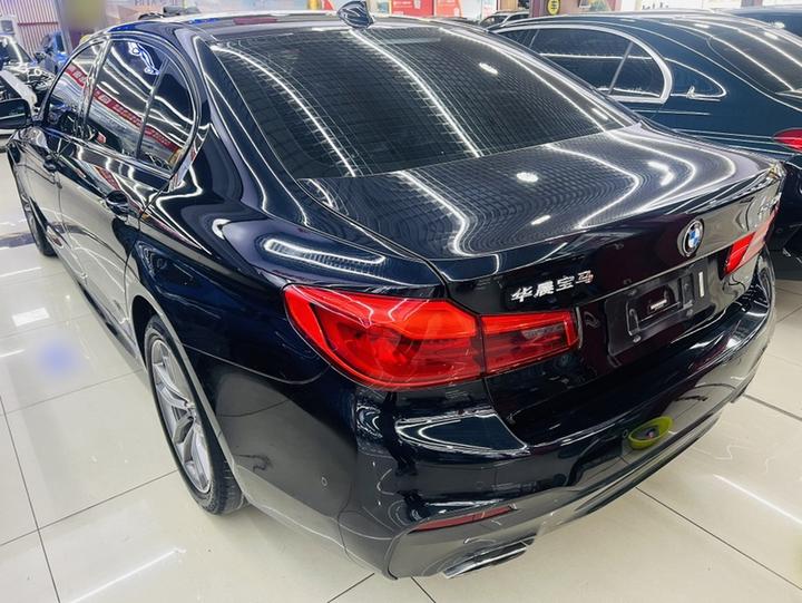 5 Series 2019 525Li M Sport Package photo 3