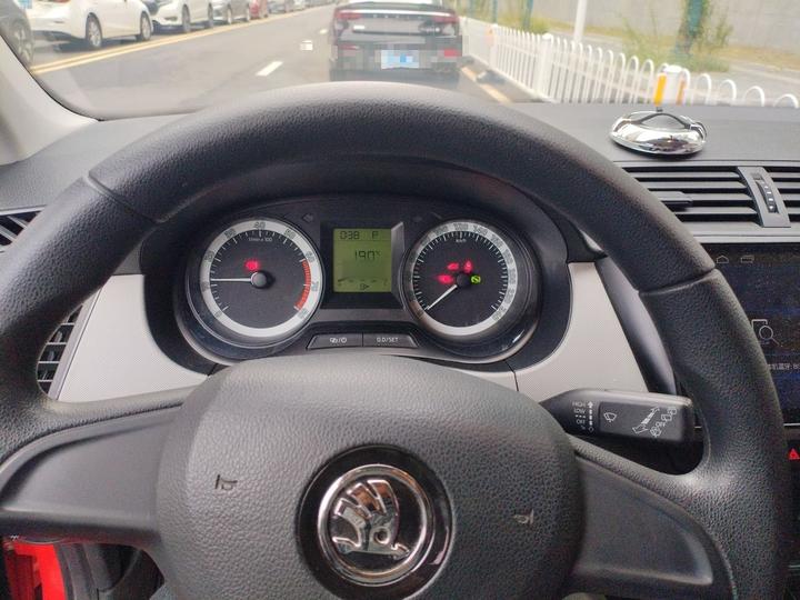 Fabia 2017 1.4L AT photo 4