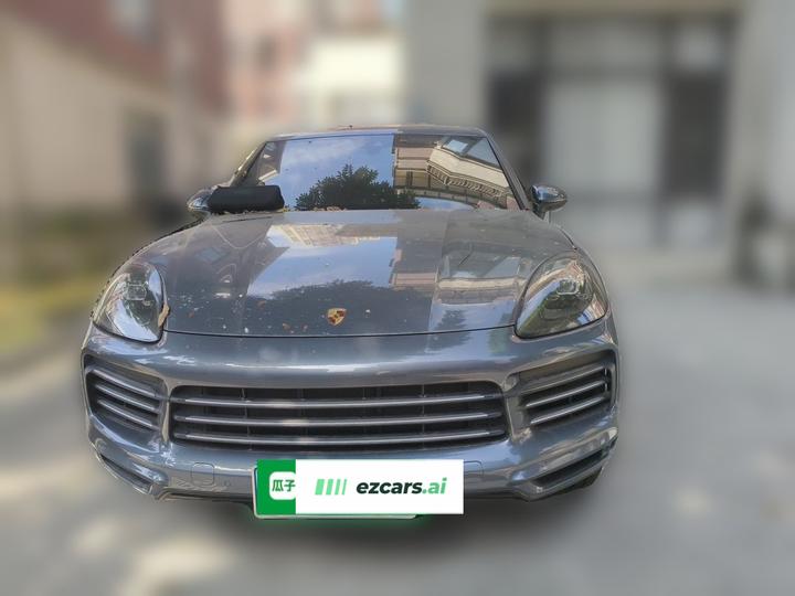 2018 Cayenne 3.0T photo 2