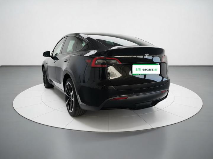 Model Y 2022 Long Range AWD photo 4