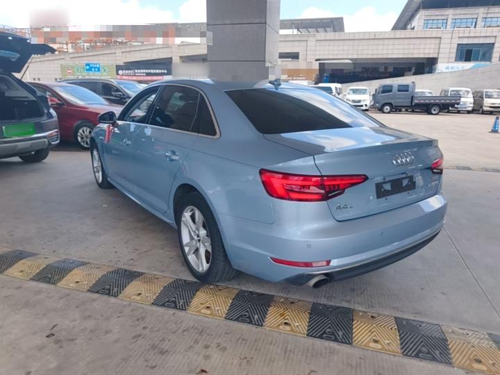 A4L 2018 30 Anniversary 40 TFSI Progressive photo 4