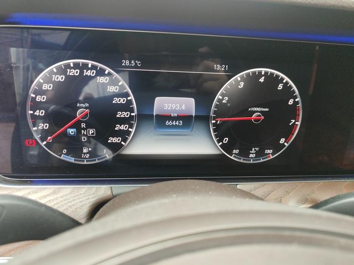 E-Class 2018 E 300 L Luxury photo 2