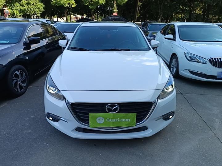 3 Axela 2017 Sedan 1.5L AT Luxury China V photo 2