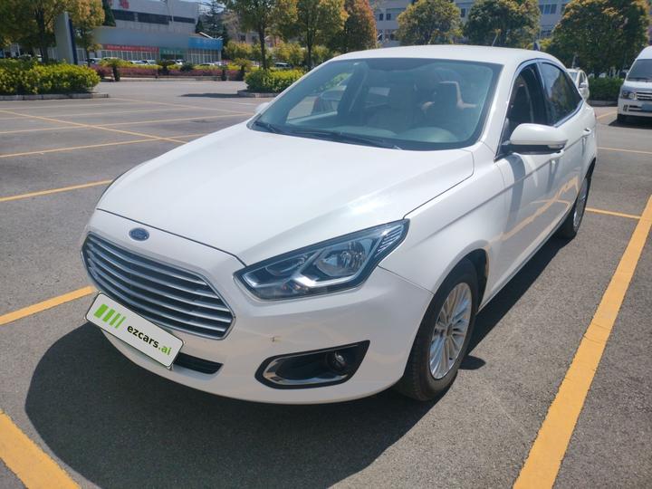 Escort 2017 Facelift 1.5L MT Comfort