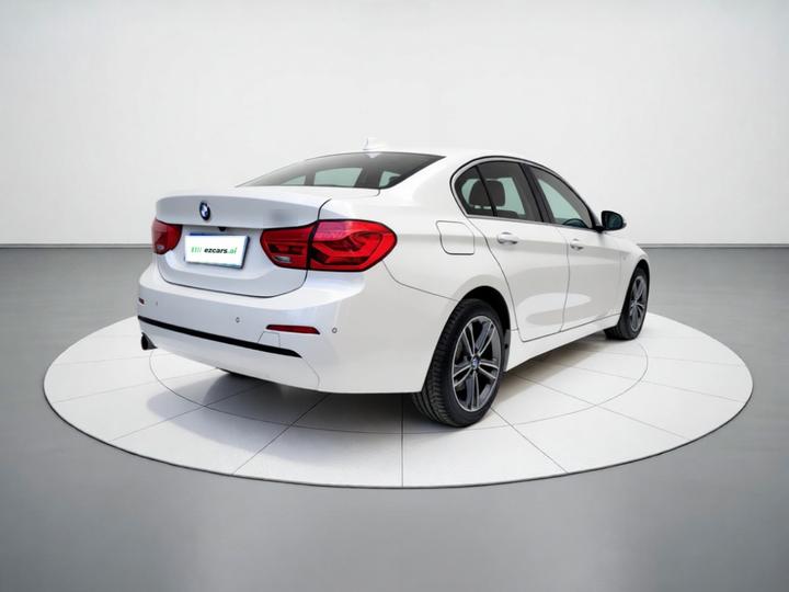 1 Series 2018 118i Sport photo 6