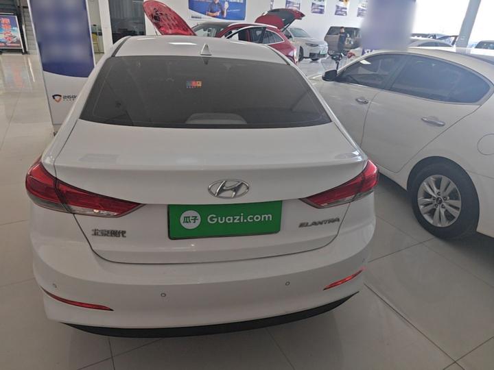 Elantra 2020 1.5L CVT Smart Elite photo 3