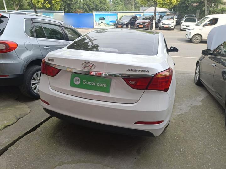 Mistra 2014 1.8L AT Smart GLS photo 3