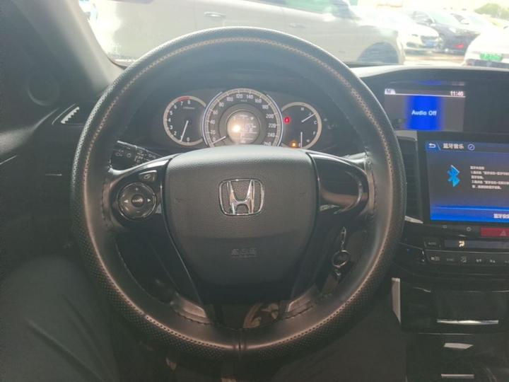 Accord 2016 2.0L Elite photo 6