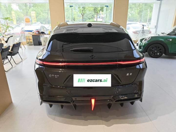 ET5T 2024 75kWh Touring photo 3