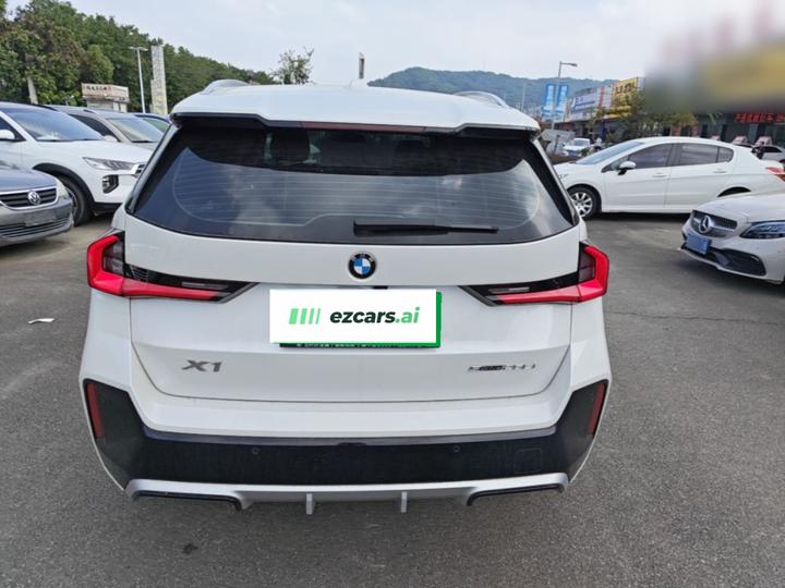 X1 2023 sDrive25Li M Sport Package photo 3