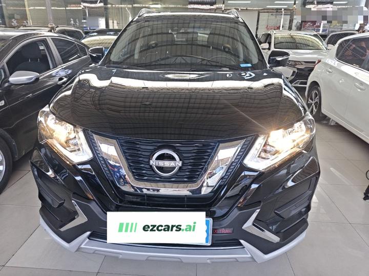 X-Trail 2025 2.0L RWD photo 2