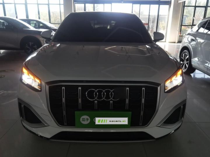 Q2L 2022 35 TFSI Progressive photo 2