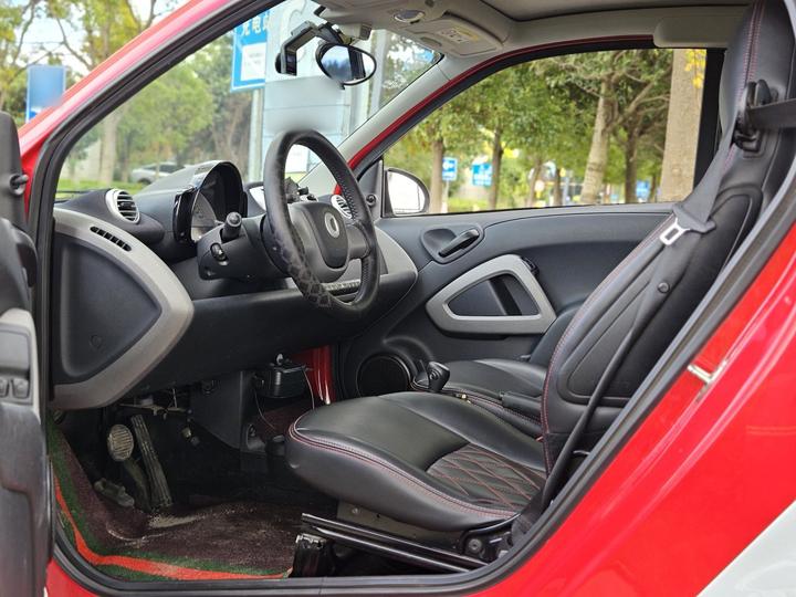 fortwo 2012 1.0 MHD Coupe Standard photo 7