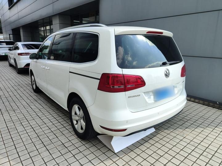 2013 1.8TSI Comfort photo 4