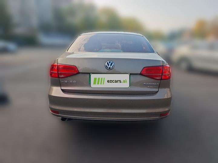 Sagitar 2015 230TSI AT Comfort photo 5