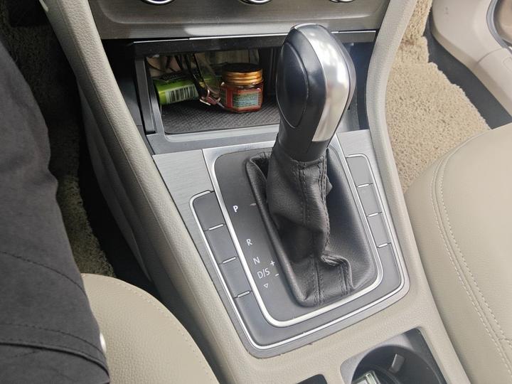 Golf 2015 1.6L AT Comfort photo 6