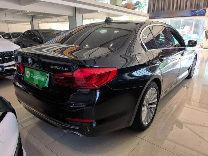 5 Series EV 2020 Upgraded 530Le Luxury photo 4