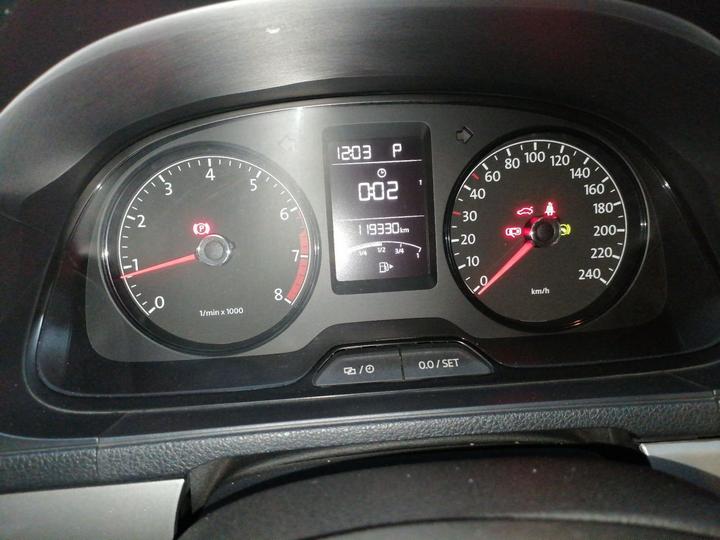Lavida 2013 Facelift Classic 1.6L AT photo 2