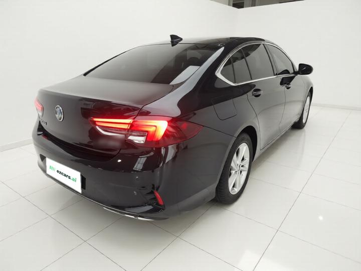Regal 2022 552T Smart photo 6