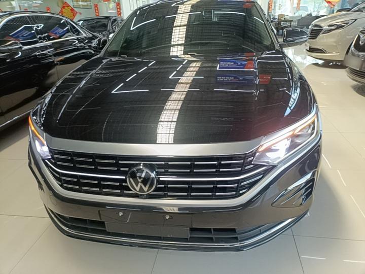 Passat 2023 Facelift 330TSI Luxury photo 2