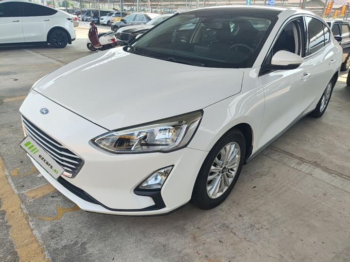 Focus 2019 Sedan EcoBoost 125 AT China V