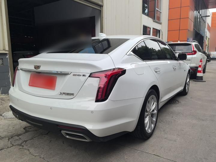 CT5 2022 28T Luxury Standard photo 6