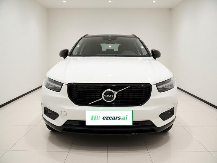 XC40 2020 T4 AWD Sport photo 2