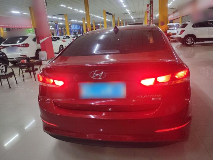 Elantra 2016 1.6L AT Smart Elite photo 3