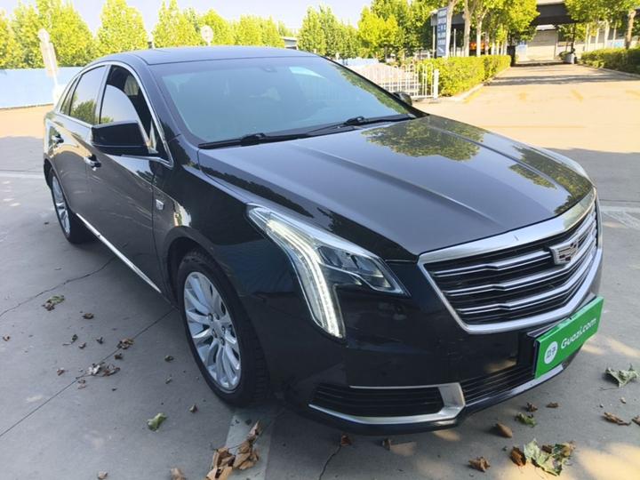 XTS 2018 28T Tech photo 3