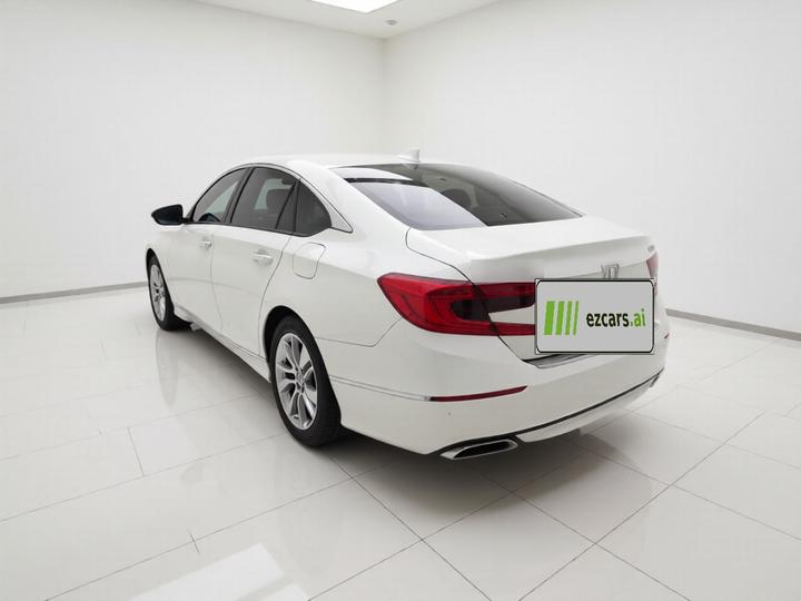 Accord 2018 260TURBO Elite China VI photo 4