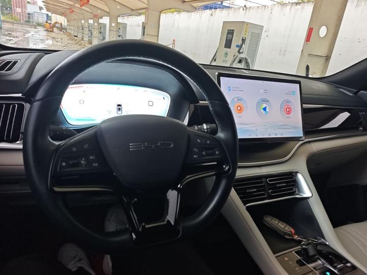 Song PLUS EV 2023 Champion EV 520KM Premium photo 5