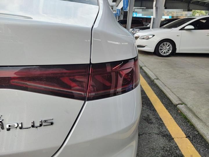 Qin PLUS 2021 EV 500KM Luxury photo 7
